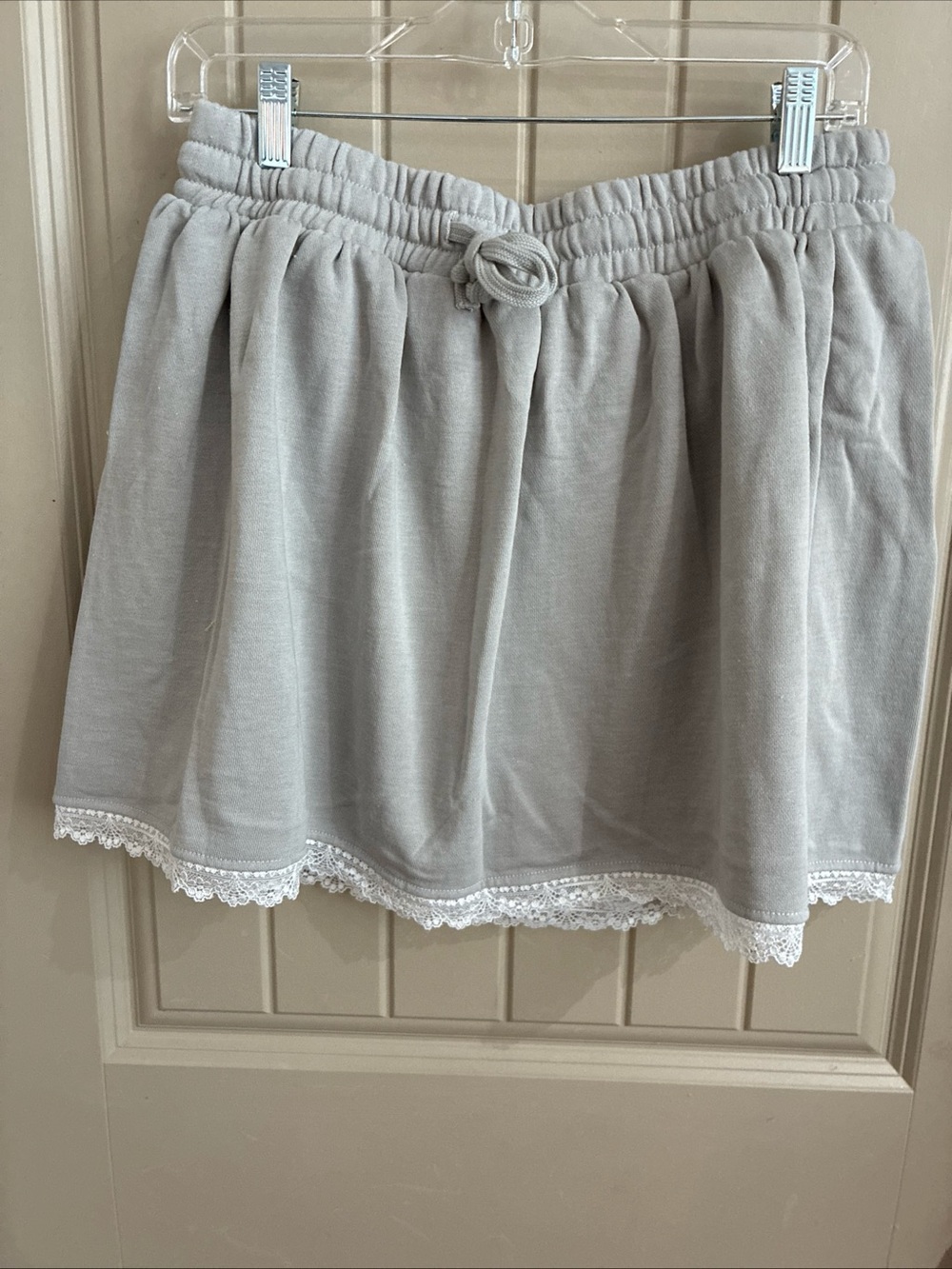 Comfort Drawstring Skort with Lace Hem - Light Gray